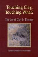 Bild des Verkufers fr Touching Clay: Touching What? zum Verkauf von moluna