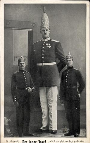 Ansichtskarte / Postkarte Der lange Josef, der größte Soldat, Soldaten in Uniform