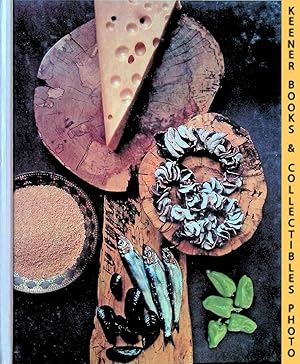Immagine del venditore per A Quintet Of Cuisines: Foods Of The World Series venduto da Keener Books (Member IOBA)