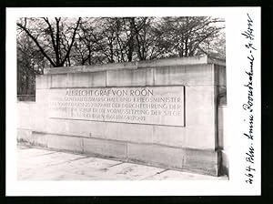 Bild des Verk�ufers f�r Fotografie unbekannter Fotograf, Ansicht Berlin, Denkmal Albrecht Graf von Roon am Grossen Stern zum Verkauf von Bartko-Reher