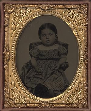 A SUPERB, CRYSTAL CLEAR, NINTH PLATE AMBROTYPE PHOTOGRAPH OF A CUTE TODDLER, WITH SUBTLE HAND-TIN...