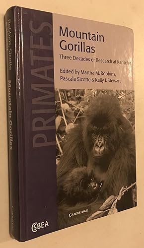 Image du vendeur pour Mountain Gorillas: Three Decades of Research at Karisoke mis en vente par Once Upon A Time