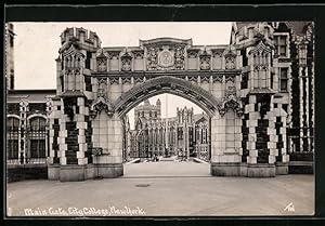 Postcard New York, NY, City College, at the Main Gate