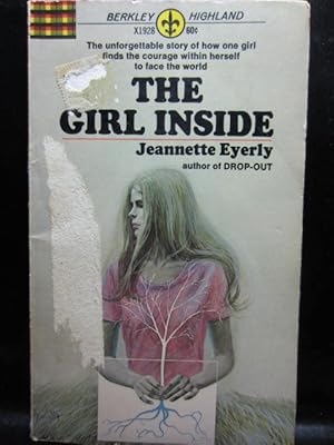 Imagen del vendedor de THE GIRL INSIDE a la venta por The Book Abyss