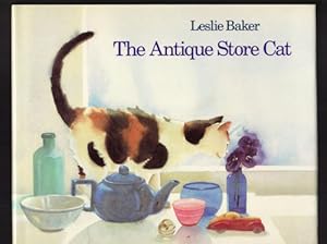 Immagine del venditore per The Antique Store Cat venduto da Jenny Wren Books