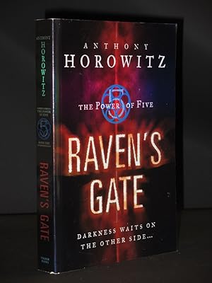 Imagen del vendedor de Raven's Gate: The Power of Five: Book One [SIGNED] a la venta por Tarrington Books