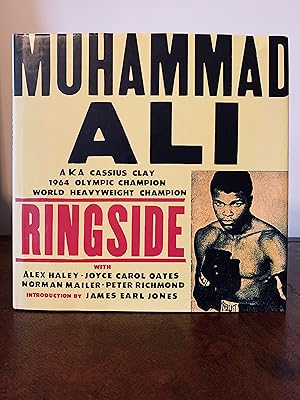 Imagen del vendedor de Muhammad Ali: Ringside [FIRST EDITION] a la venta por Vero Beach Books