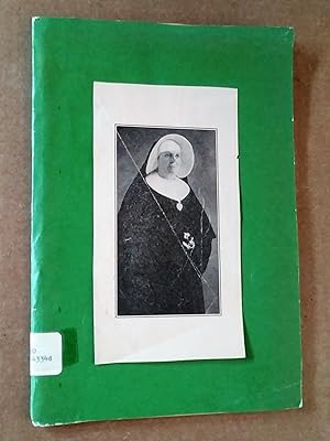 Seller image for Soeur Marie de Sainte-Amlie, religieuse de Sainte-Croix et des Sept-Douleurs ou Cinquante-deux ans de travail de Pit et de Gaiet, 1851-1922 for sale by Livresse