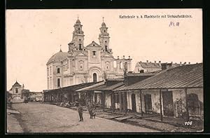 Ansichtskarte Pinsk, Kathedrale von der Marktseitemit Verkaufsständen, Soldaten in Uniform