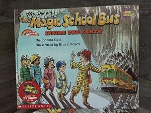 Imagen del vendedor de 10 School Class Lot Magic School Bus Inside the Earth a la venta por Archives Books inc.