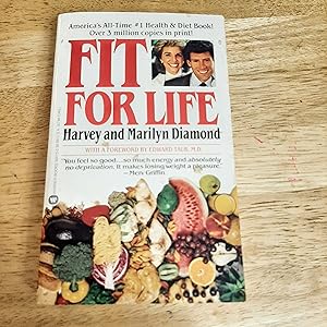 Immagine del venditore per Fit For Life venduto da Whitehorse Books