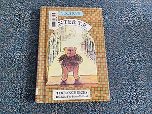 Seller image for Enter T.R. (T.R. Bear Series) for sale by Betty Mittendorf /Tiffany Power BKSLINEN