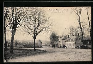 Ansichtskarte Château-Renard, Avenue de la Gare, Bahnhof