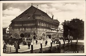 Bild des Verkufers fr Ansichtskarte / Postkarte Konstanz Bodensee, Passanten am Konzil, Terrasse zum Verkauf von akpool GmbH