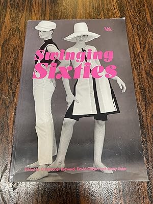 Image du vendeur pour Swinging Sixties: Fashion in London and Beyond 1955-1970 mis en vente par The Berwyn Bookshop