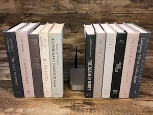 Bild des Verk�ufers f�r The Archives Bookbox - Book Safe Hidden Storage Solution for Router, Modem, Cords, Plugs, Jewelry, etc. zum Verkauf von Archives Books inc.