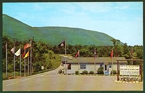 Bild des Verkufers fr Entrance House Equinox Sky Line Drive VT postcard 1950s zum Verkauf von The Jumping Frog