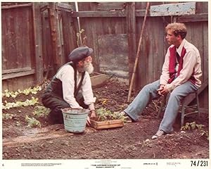 Image du vendeur pour Richard Dreyfuss in garden Apprenticeship of Duddy Kravitz 1974 8x10 mis en vente par The Jumping Frog