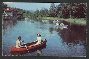 Immagine del venditore per Canoe & Boats White Stag Lake Pocono Gardens Lodge Cresco PA postcard 1950s venduto da The Jumping Frog