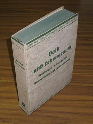 Seller image for Volk und Lebensraum. Forschungen im Dienste von Raumordnung und Landesplanung. (= Band 1 der Beitrge zur Raumforschung und Raumordnung): Lebensordnung und Wirtschaftsgefge im Einzelraum. Wohnsttte und Arbeitsplatz. Verkehrsordnung. Bodennutzung. Bodenschtze und Naturkrfte. Aufgaben und Arbeitsergebnisse der Raumforschung an deutschen Hochschulen. for sale by Antiquariat Carl Wegner