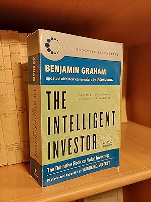 Immagine del venditore per The intelligent investor.(Revised edition) venduto da Martina llibreter