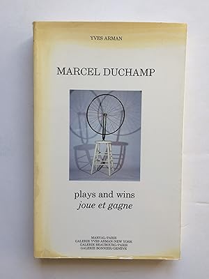 Imagen del vendedor de Marcel DUCHAMP plays and wins / joue et gagne a la venta por Pascal Coudert