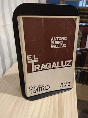 Immagine del venditore per El tragaluz venduto da Libros Antuano