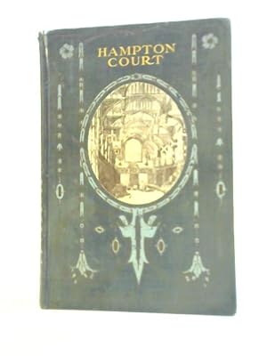 Immagine del venditore per Hampton Court venduto da World of Rare Books