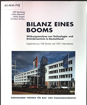 Imagen del vendedor de Bilanz eines Booms : Wirkungsanalyse von Technologie- und Grnderzentren in Deutschland ; Ergebnisse aus 108 Zentren und 1021 Unternehmen. a la venta por books4less (Versandantiquariat Petra Gros GmbH & Co. KG)