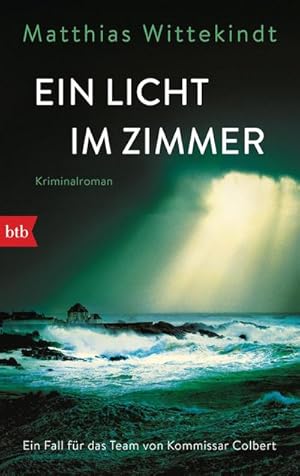 Seller image for Ein Licht im Zimmer for sale by Wegmann1855
