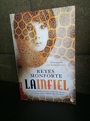 Immagine del venditore per La infiel (Novela). Reyes Monforte. venduto da Lauso Books