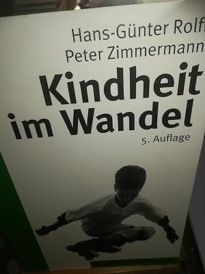 Seller image for Kindheit im Wandel for sale by Verlag Robert Richter
