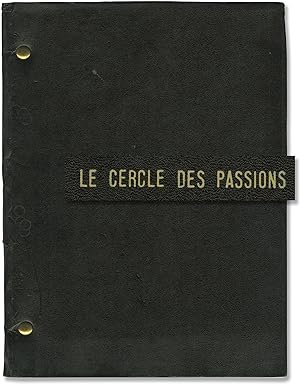 Imagen del vendedor de Le cercle des passions (Original screenplay for the 1983 film) a la venta por Royal Books, Inc., ABAA