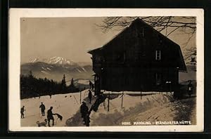 Ansichtskarte Berndorfer Hütte, Berghütte auf der Hohen Mandling mit Skifahrern