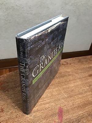 Immagine del venditore per The Granite Kiss: Traditions and Techniques of Building New England Stone Walls venduto da Chris Duggan, Bookseller
