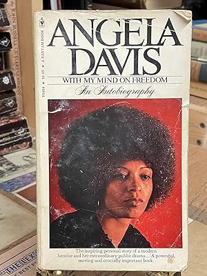 Seller image for Angela Davis: An Autobiography for sale by Chamblin Bookmine