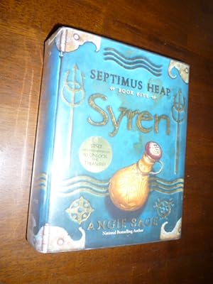 Immagine del venditore per Syren (Septimus Heap, Book Five) venduto da Gargoyle Books, IOBA