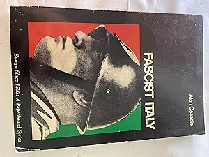 Image du vendeur pour Fascist Italy mis en vente par H&G Antiquarian Books