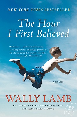 Imagen del vendedor de The Hour I First Believed (Paperback or Softback) a la venta por BargainBookStores