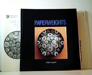 Bild des Verkufers fr Paperweights. Katalog zur Ausstellung in der Formsammlung des Stdtischen Museums Braunschweig, 21. Mai bis 24. September 2000. zum Verkauf von Antiquariat Kirchheim