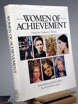 Image du vendeur pour Women of Achievement: Thirty-Five Centuries of History mis en vente par Henniker Book Farm and Gifts