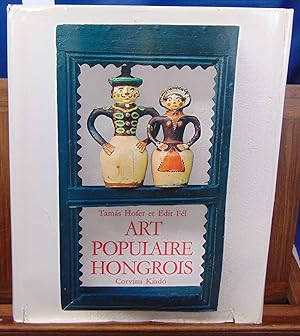 Seller image for L'art populaire Hongrois for sale by librairie le vieux livre