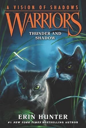 Bild des Verkufers fr Warriors: A Vision of Shadows #2: Thunder and Shadow zum Verkauf von Smartbuy