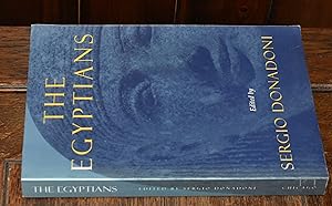 Immagine del venditore per THE EGYPTIANS venduto da CHESIL BEACH BOOKS