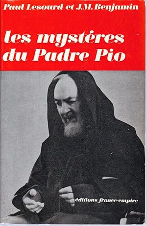 Seller image for Les mystres du Padre Pio d'aprs des documents indits. for sale by Librairie  la bonne occasion