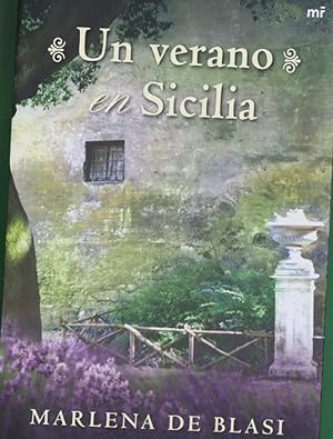 Imagen del vendedor de Un verano en Sicilia a la venta por Librería Alonso Quijano