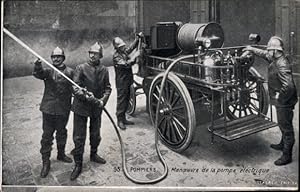 Ansichtskarte / Postkarte Pompiers, Feuerwehrmänner, Löscheinsatz, Manoeuvre de la pompe electrique