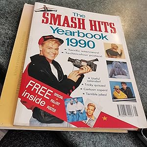 Image du vendeur pour The Smash Hits Yearbook 1990 mis en vente par SGOIS