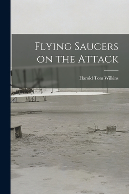 Bild des Verkufers fr Flying Saucers on the Attack (Paperback or Softback) zum Verkauf von BargainBookStores
