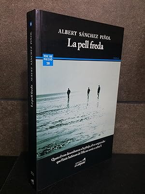 Imagen del vendedor de La Pell Freda. Albert Sánchez Piñol. Catalán (catalá). a la venta por Lauso Books